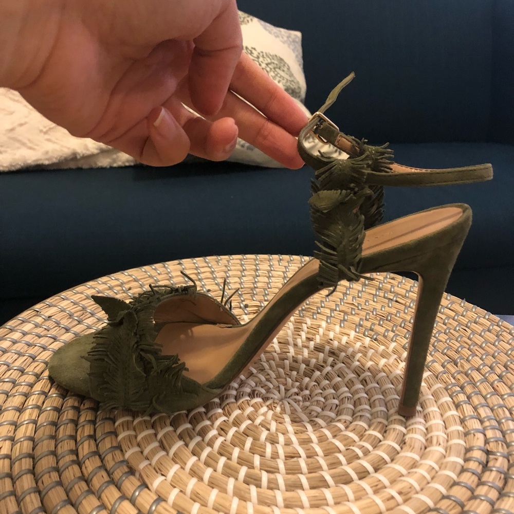 Banana republic green heels